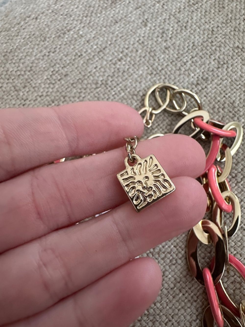 NWT Anne Klein Gold and Coral Chain Necklace - Picture 3 of 5